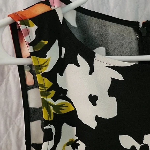 (7) NWOTs Womens Jessica Howard Size 8 Dress Length 37" - Picture 5 of 5